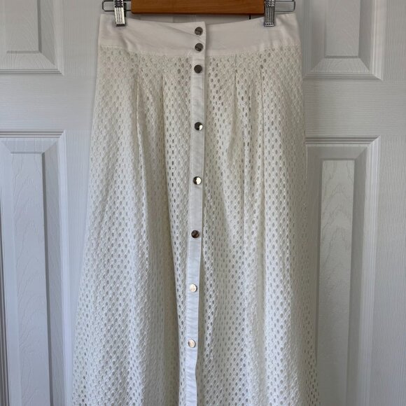 Molly Bracken White Eyelet A-Line Skirt - Picture 2 of 6